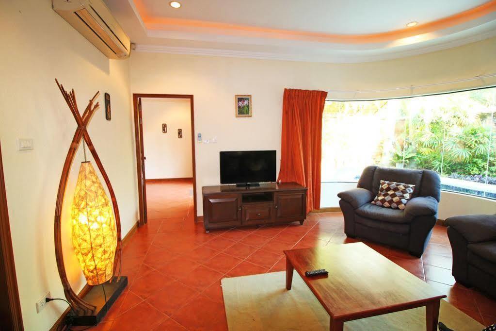 شقة ذا فيو كوزي بيتش باي باتايا صني رينتالز المظهر الخارجي الصورة